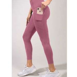Yogalicious  ankle length yoga leggings